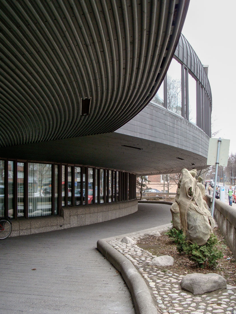 Reima & Raili Pietil - Tampere City Library
                Metso