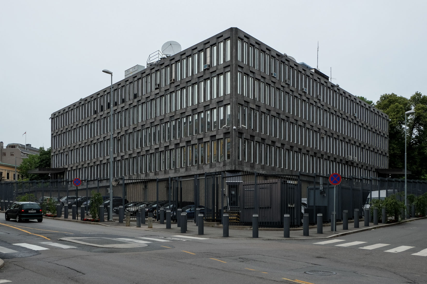 Eero Saarinen - US Embassy Oslo