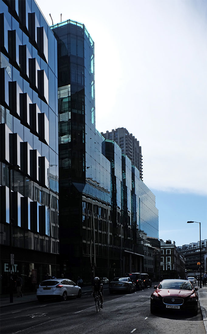 Denys Lasdun - Milton Gate London