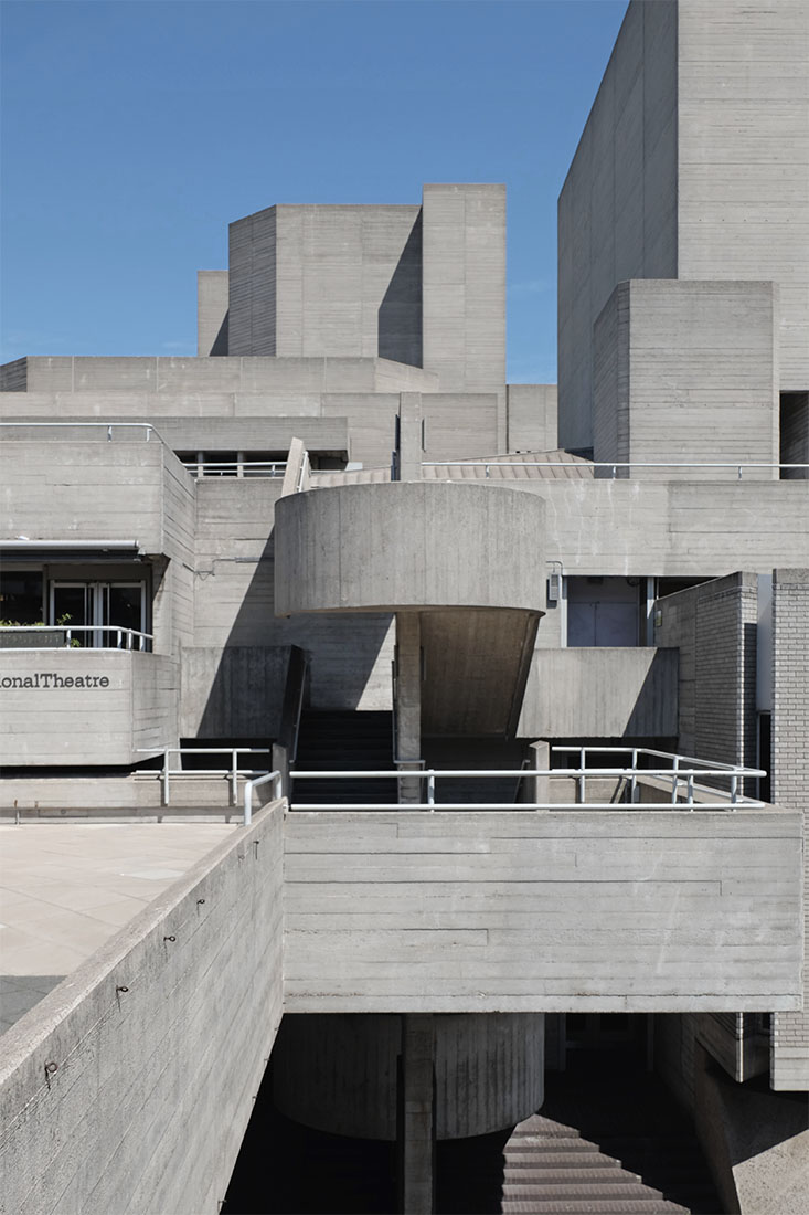 Denys Lasdun - Royal National Theatre London