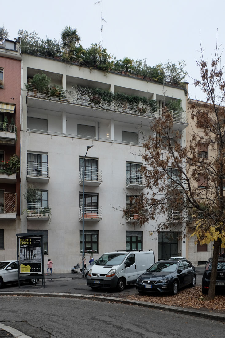 Asnago Vender - Apartment Building Via Euripide 9, Milano