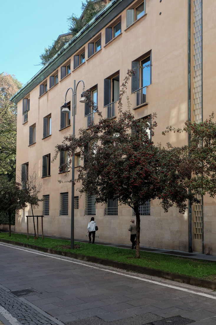 Luigi Caccia Dominioni - Casa Pirelli