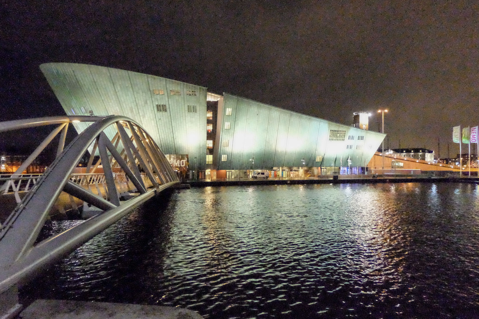Renzo Piano - Nemo Museum Amsterdam