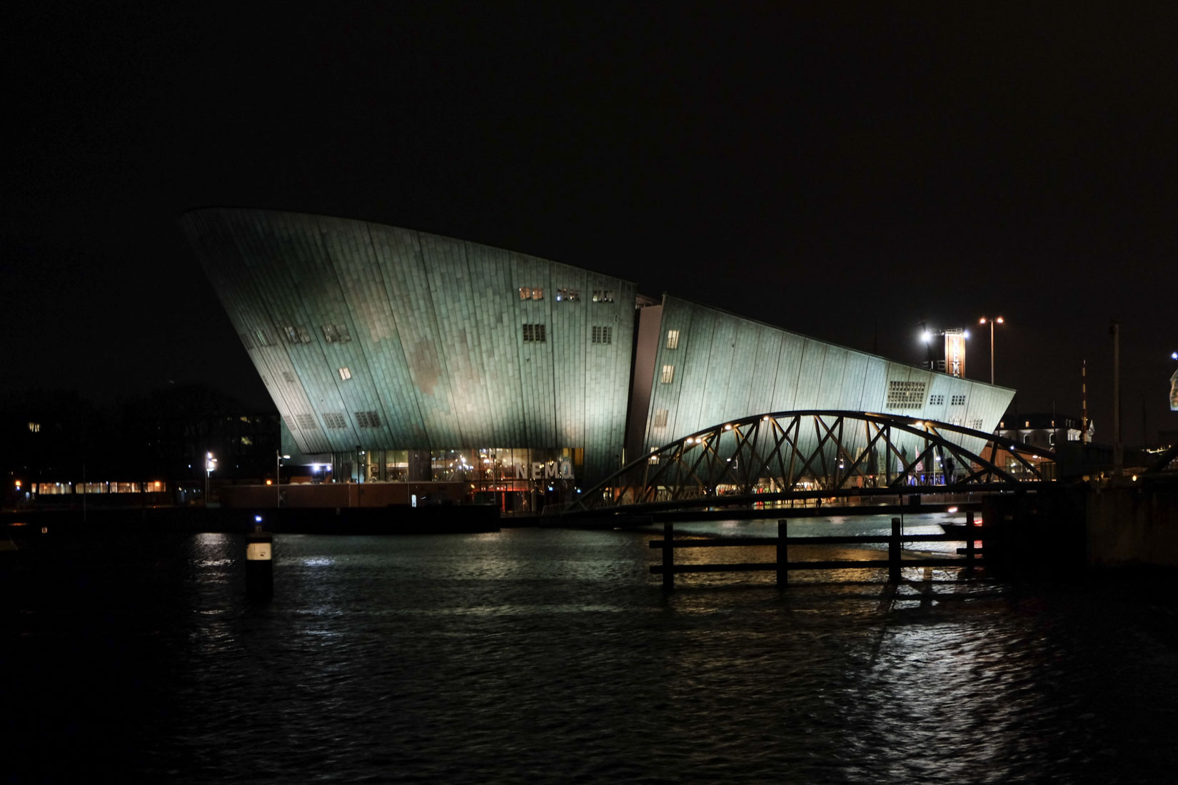 Renzo Piano - Nemo Museum Amsterdam