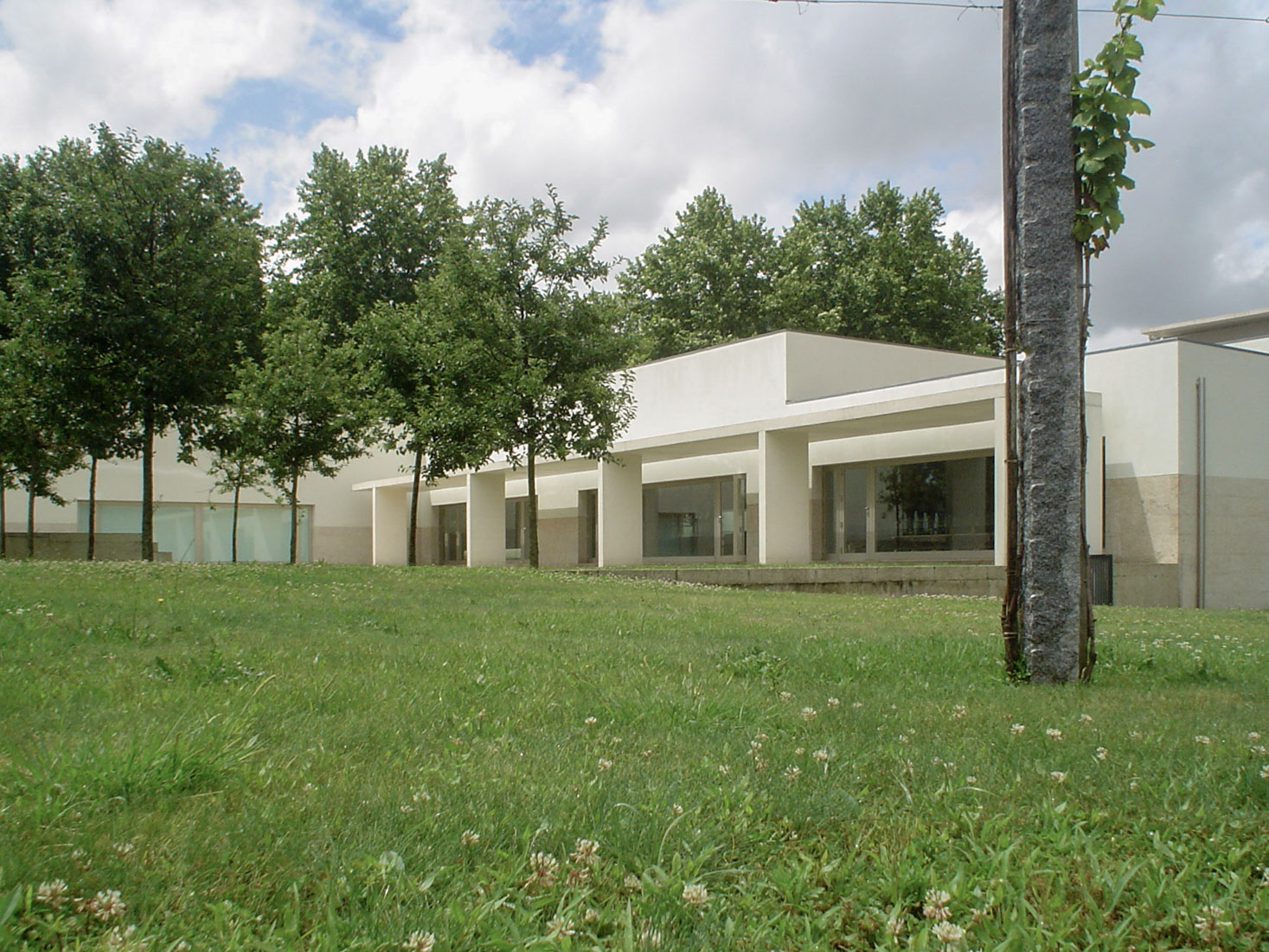 lvaro Siza Vieira - Centro de Estudios Camilianos