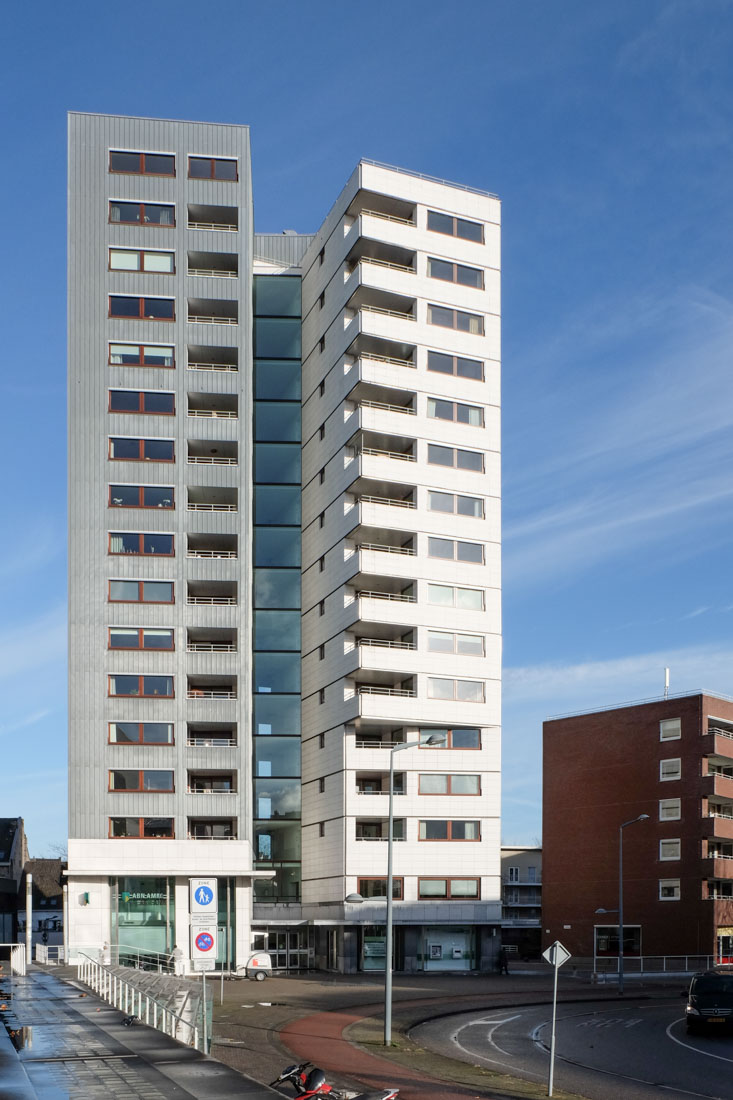 lvaro Siza Vieira - Ceramique Tower Maastricht