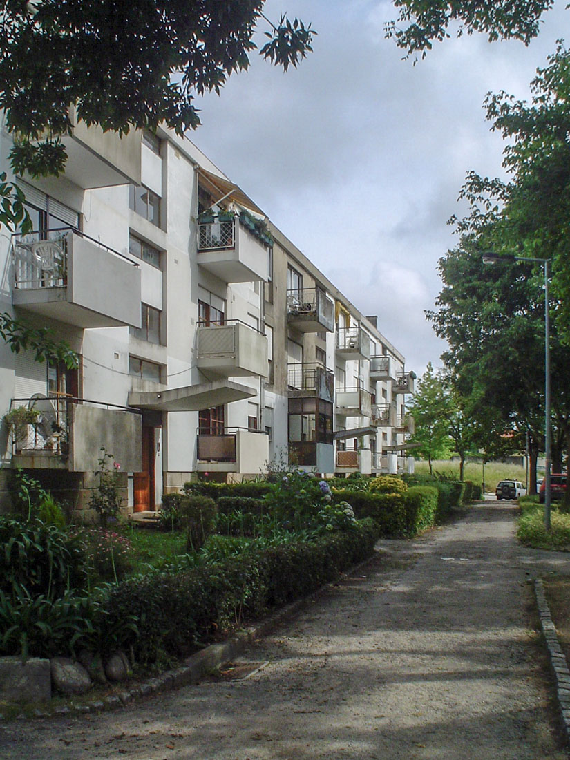 Fernando Tvora - Residential Area of Ramalde (Porto)