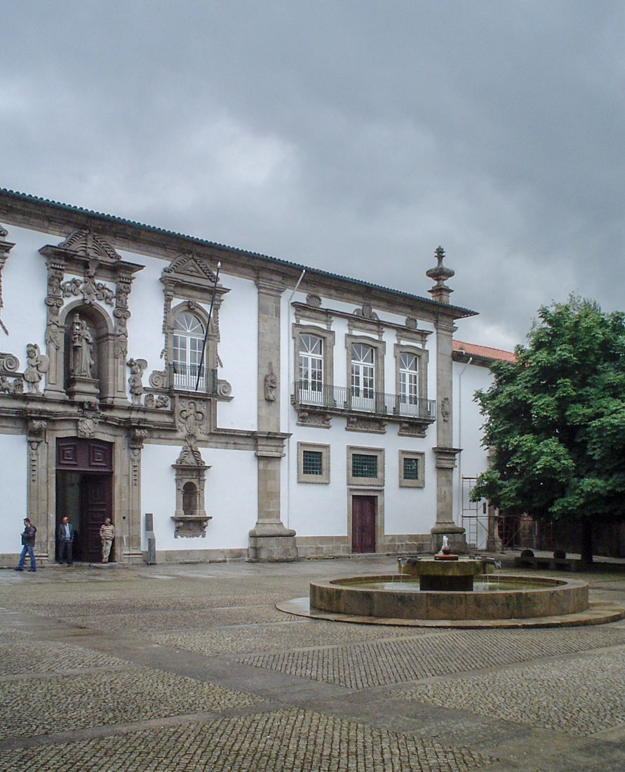 Fernando Tavora - Urban Renovation Guimaraes