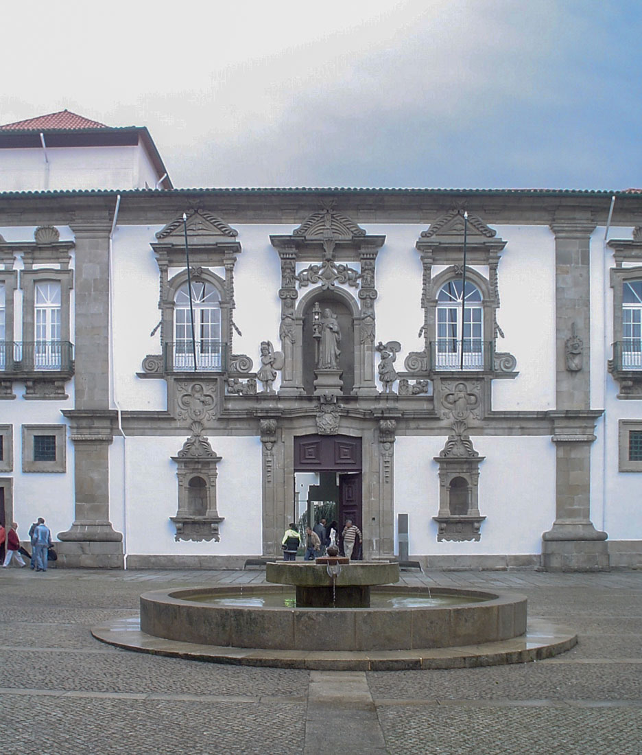 Fernando Tavora - Urban Renovation Guimaraes