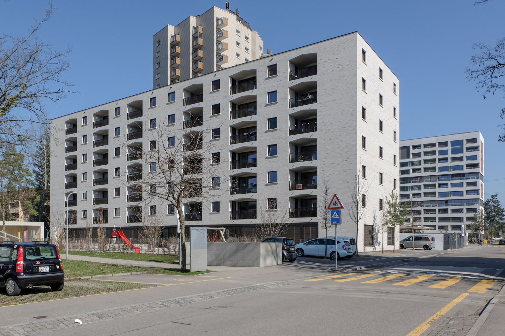 Bearth & Deplazes - Apartment Building Hirzenbach
