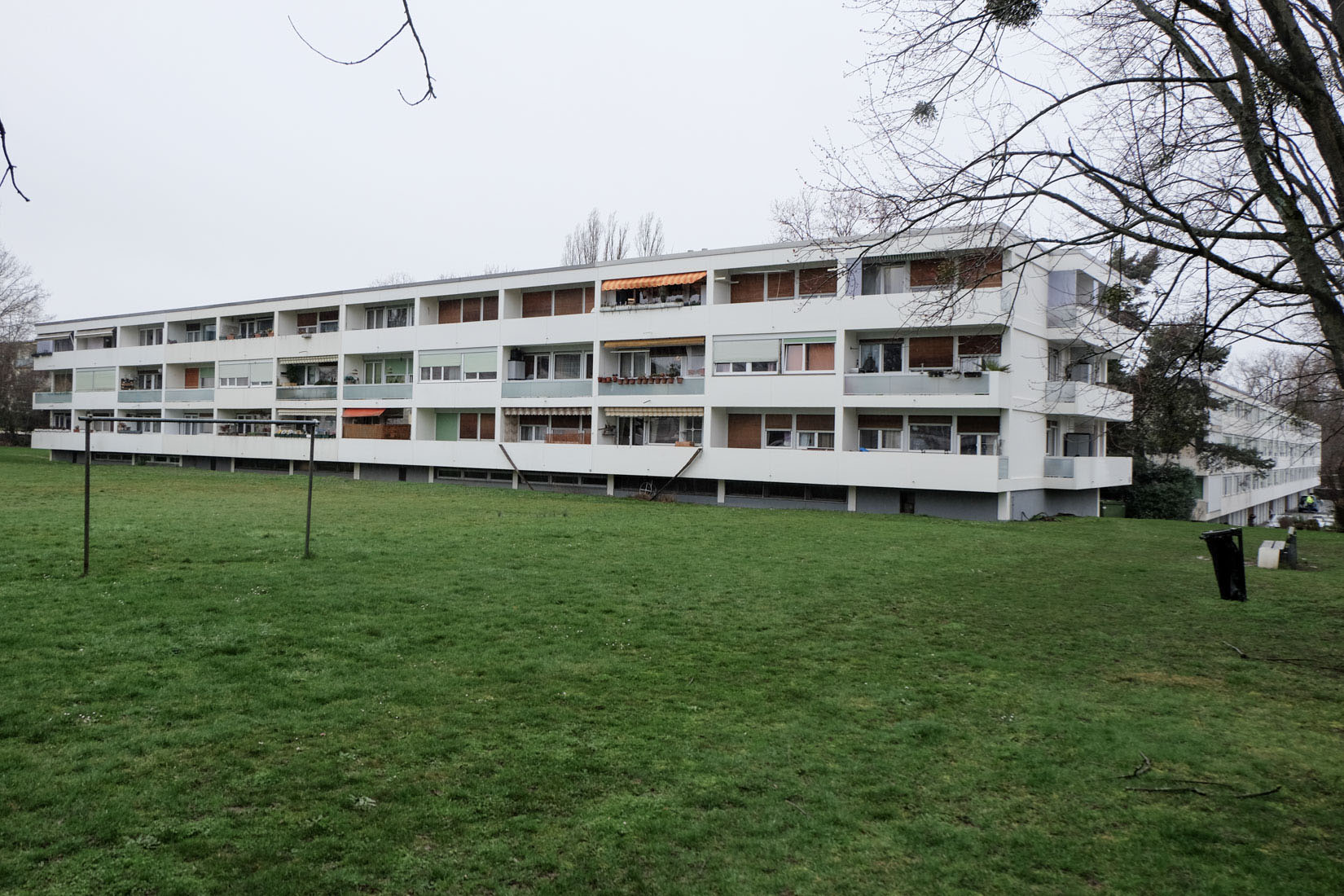 Andr� Gaillard - Residential Buildings SI Cite Golf