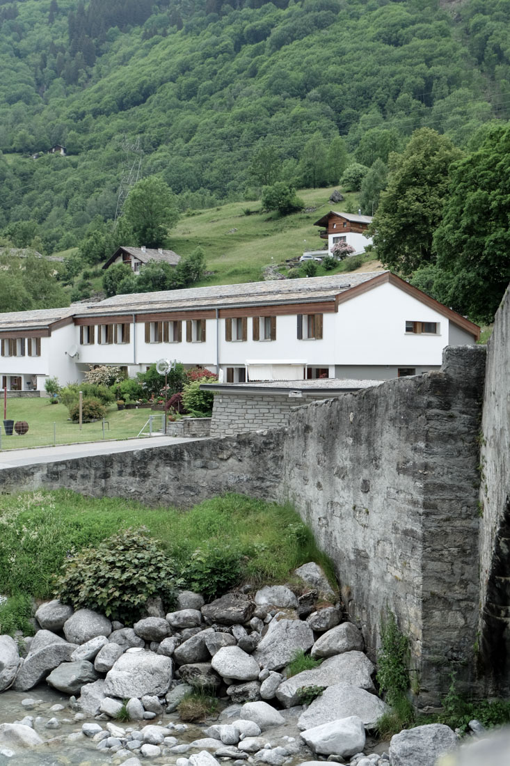 Bruno Giacometti - EWZ Residential Buildings
                Vicosoprano