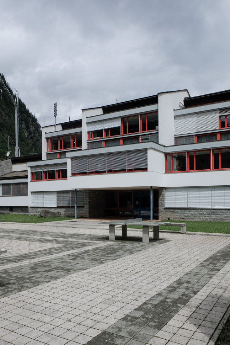 Bruno Giacometti - School Building Brusio