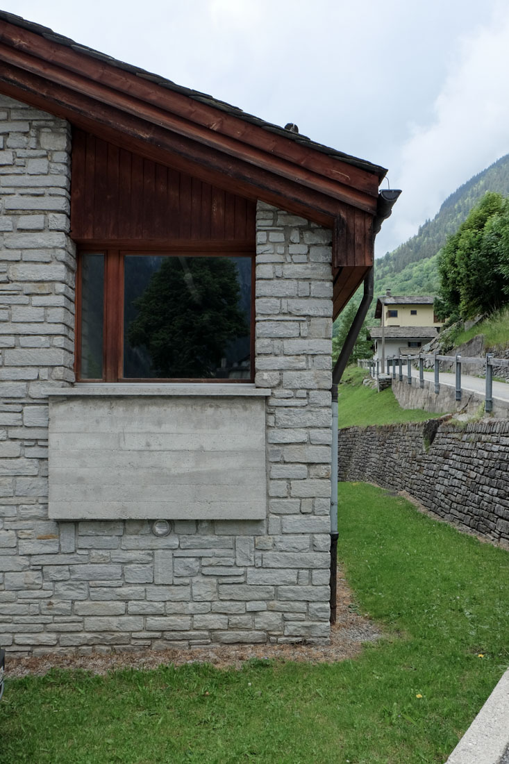 Bruno Giacometti - School Building Vicosoprano