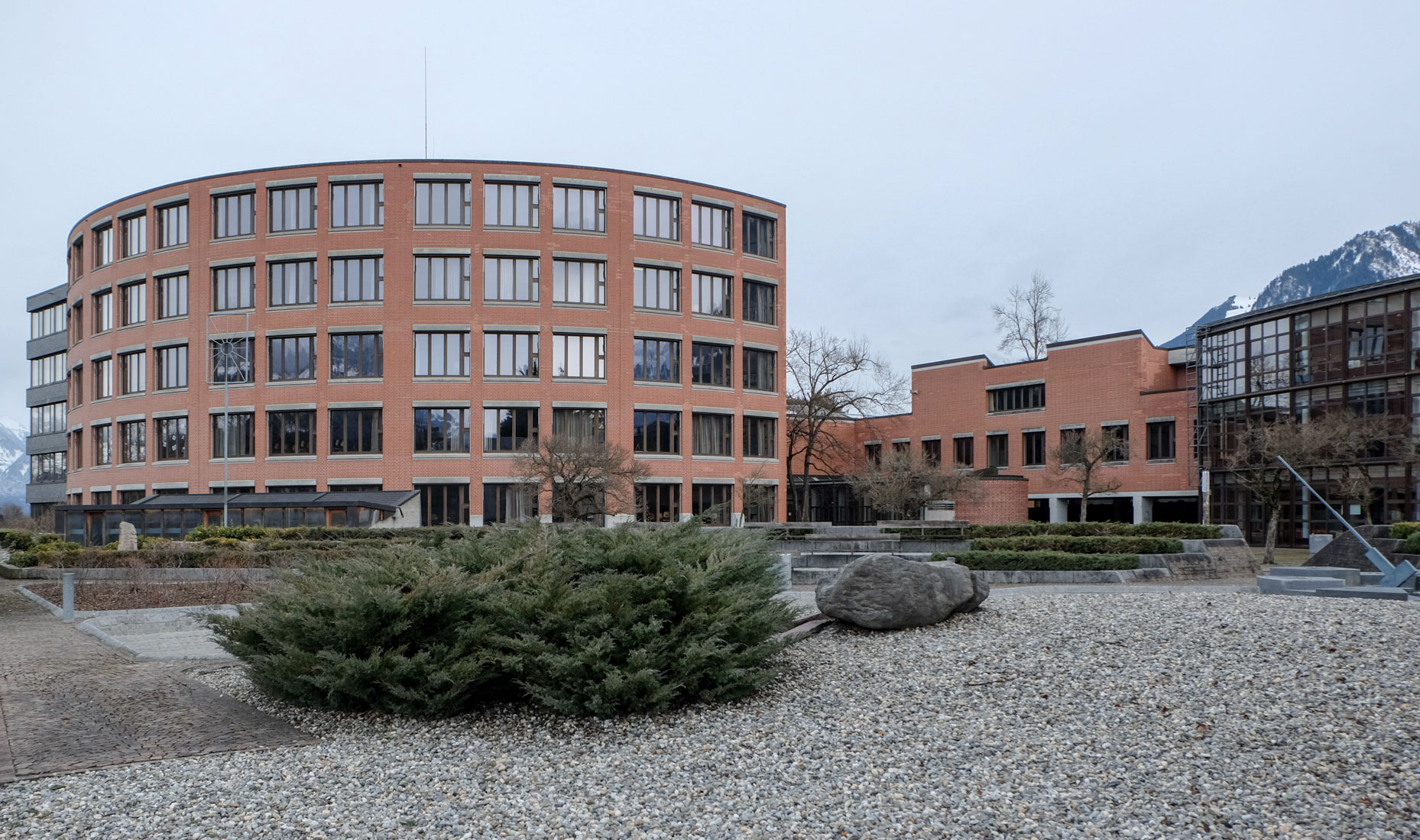 Ernst Gisel - Schoolcentre Mhleholz Vaduz