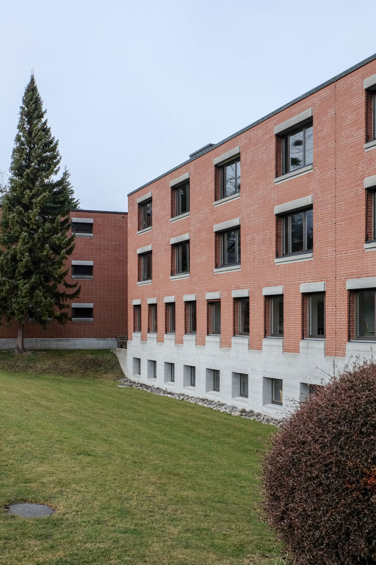 Ernst Gisel - Schoolcentre Mhleholz Vaduz