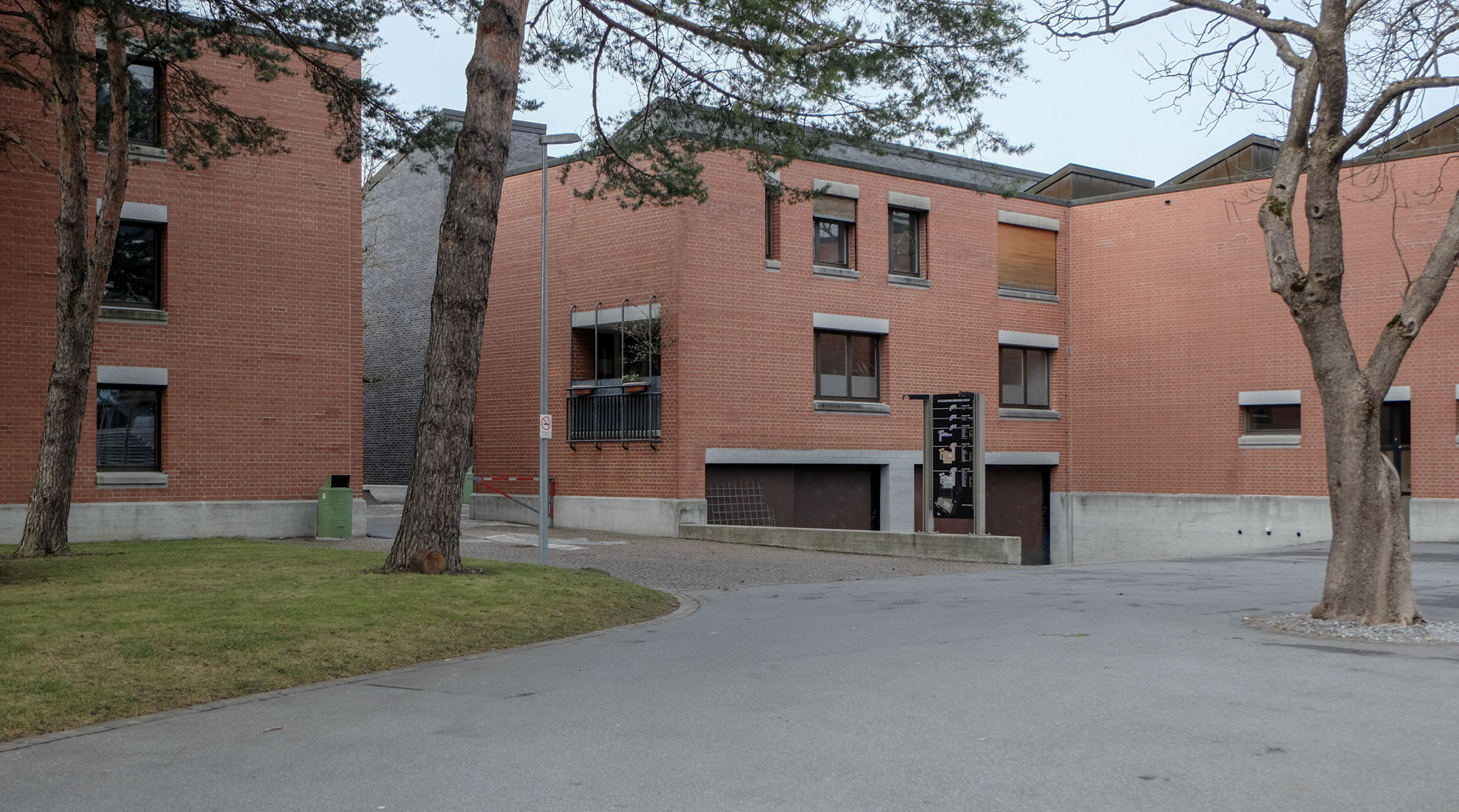 Ernst Gisel - Schoolcentre Mhleholz Vaduz