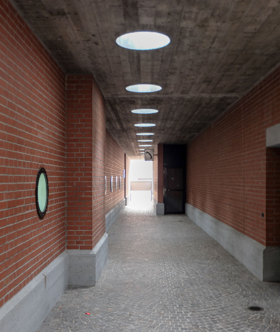 Ernst Gisel - Schoolcentre Mhleholz Vaduz