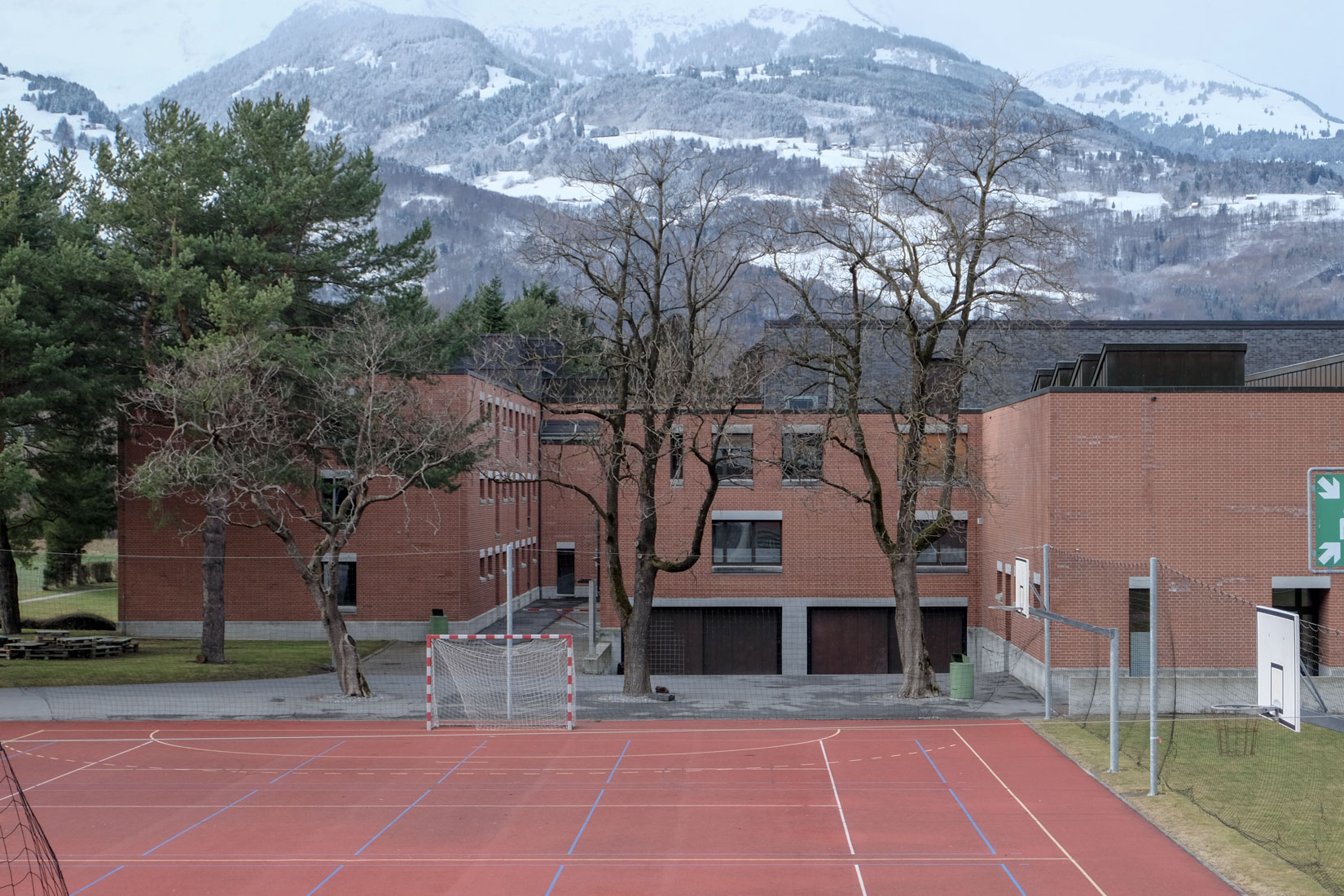 Ernst Gisel - Schoolcentre Mhleholz Vaduz