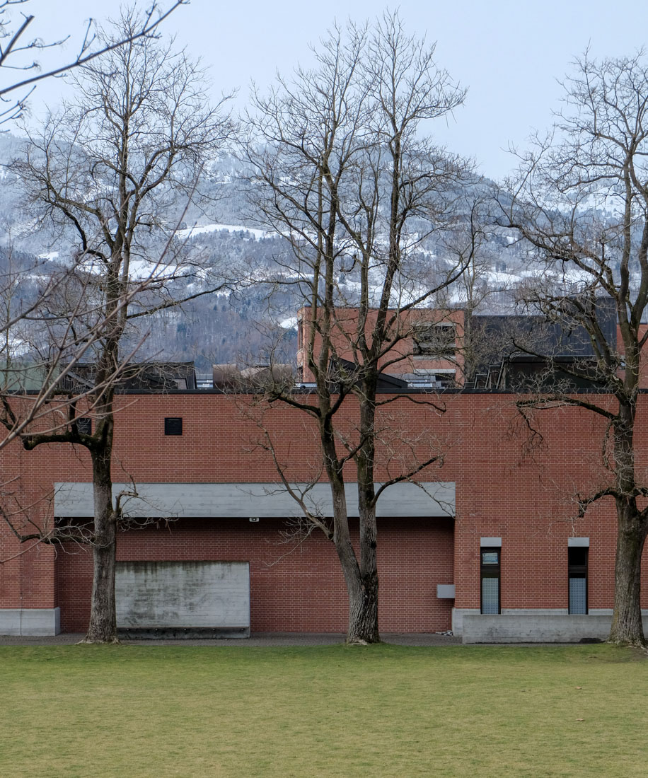 Ernst Gisel - Schoolcentre Mhleholz Vaduz