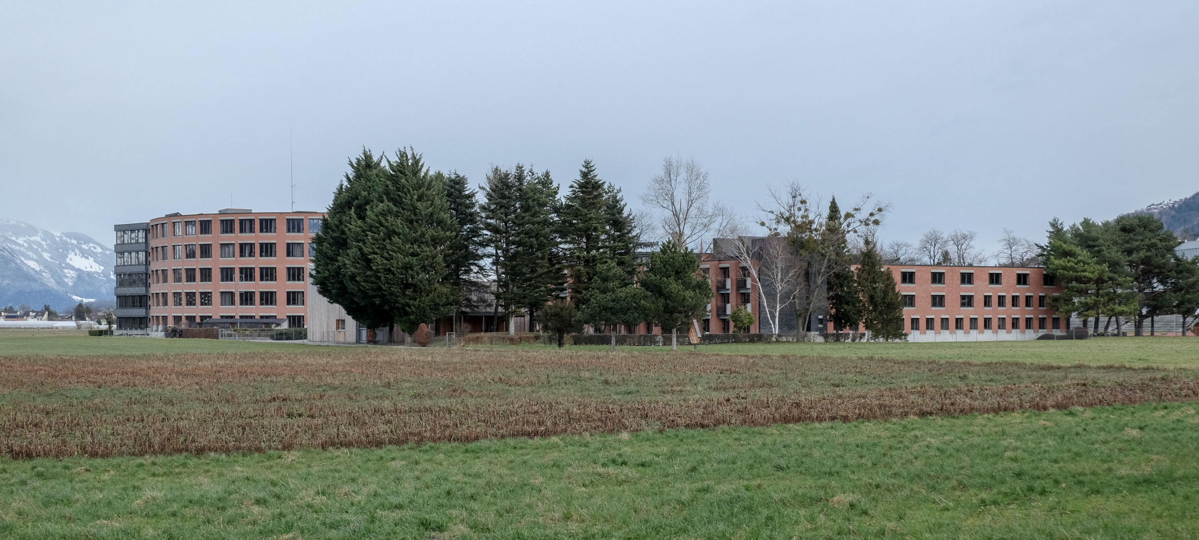 Ernst Gisel - Schoolcentre Mhleholz Vaduz