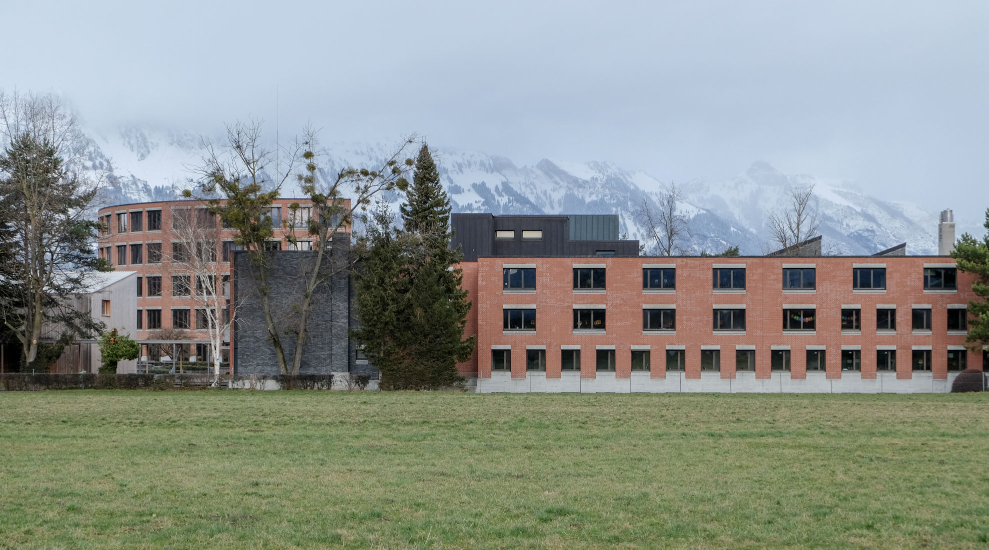 Ernst Gisel - Schoolcentre Mhleholz Vaduz
