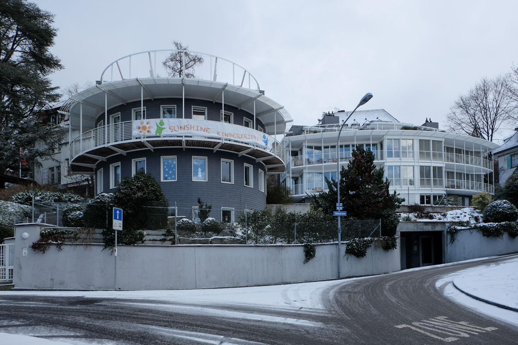 Esther & Rudolf Guyer - Apartment & Office Building Titlisstrase