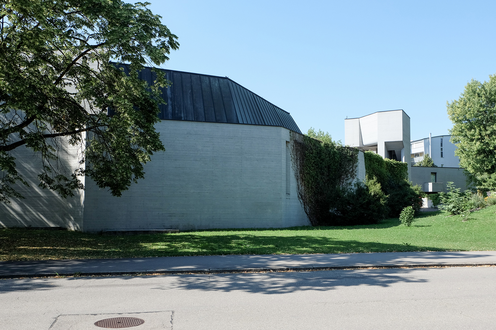 Hafner & Wiederkehr - Parish Centre St.Johannes
                Zug