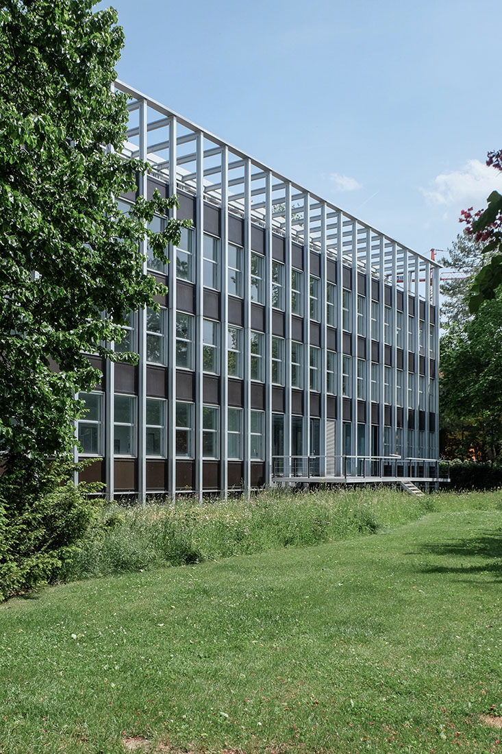 Hofmann & Kellermller - Office Building
                  Feldeggstrasse