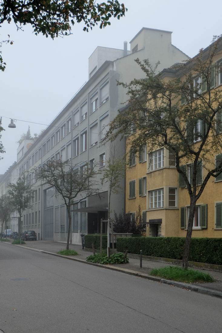 Meili Peter - Apartment Building Zypressenstrasse