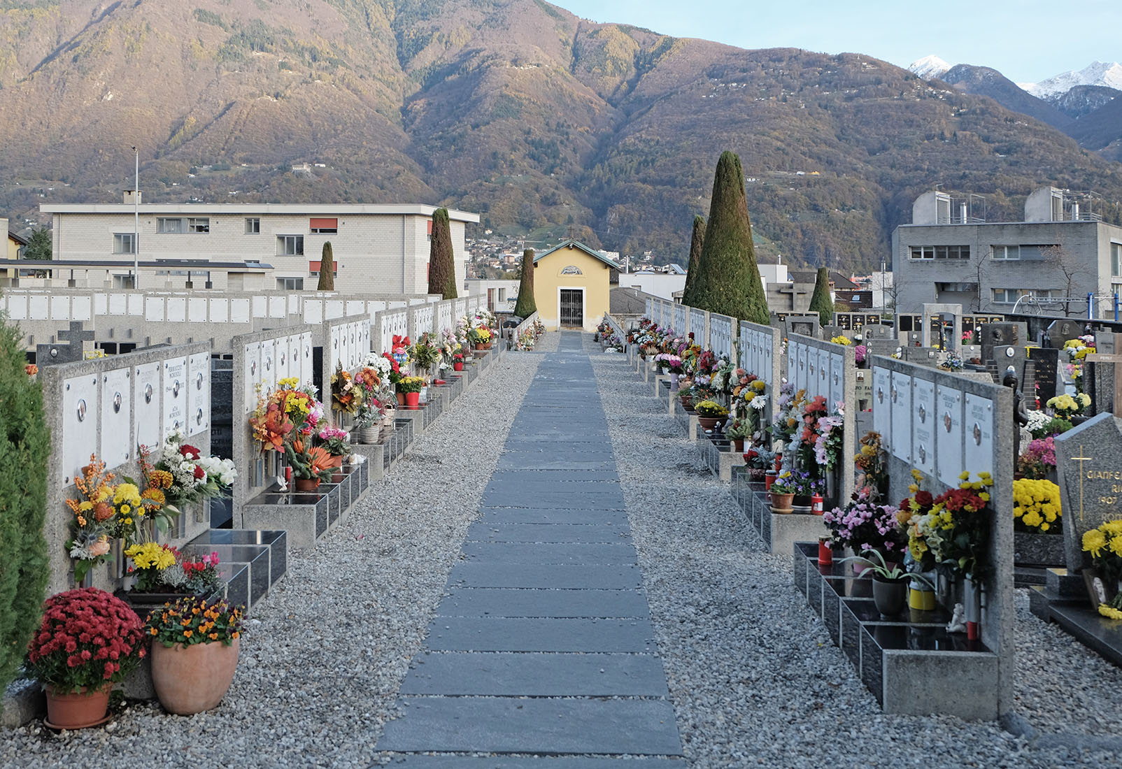 Luigi Snozzi - Monte Carasso Cemetery Burial Vaults