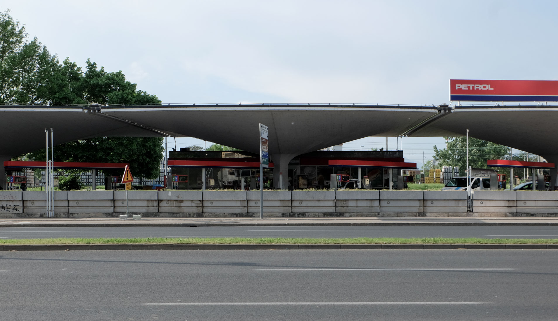 Edvard Ravnikar - Gas Station Ljubljana