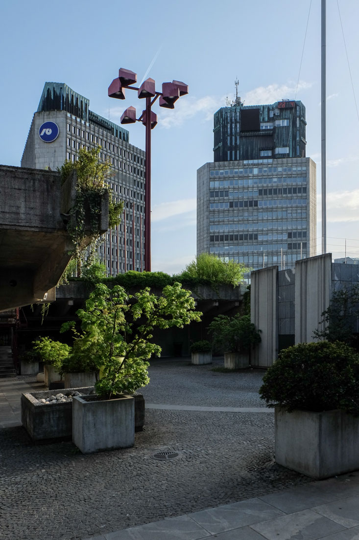 Edvard Ravnikar - Revolution Square