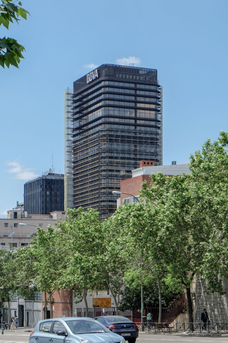 Francisco Javier Senz de Oiza - Banco de Bilbao Tower